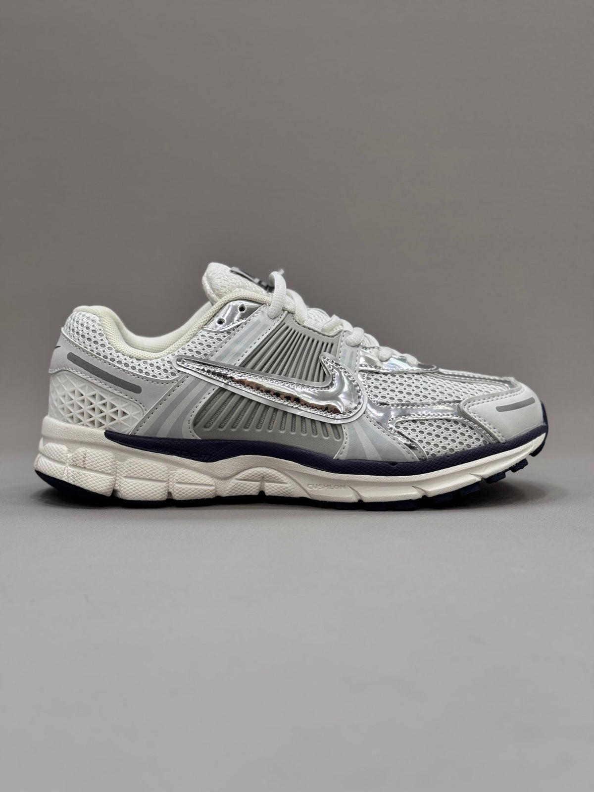 Nike Vomero 5