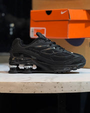 Nike SHOX x Supreme