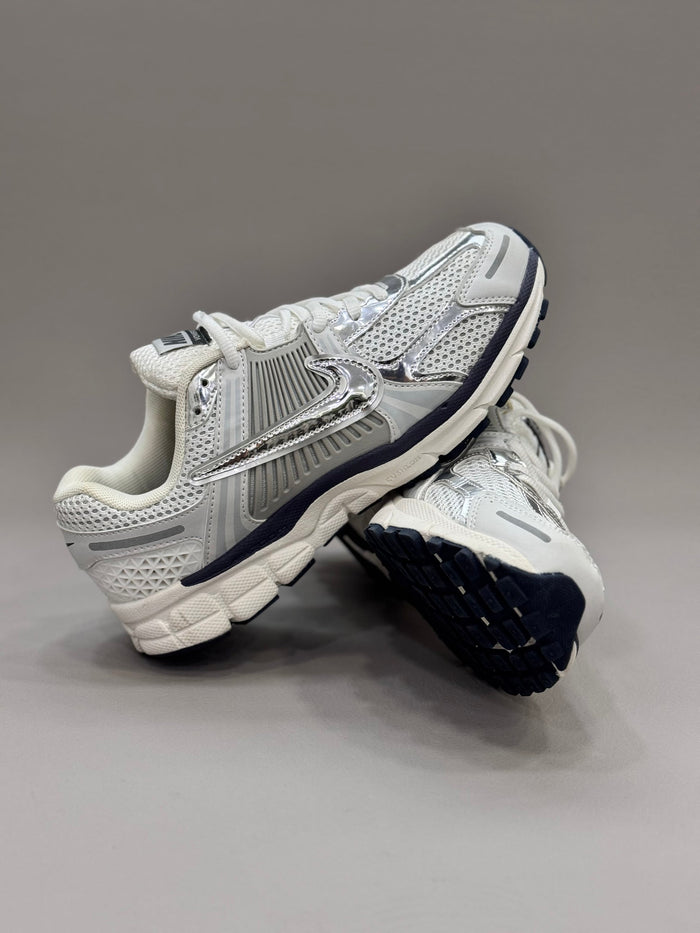 Nike Vomero 5