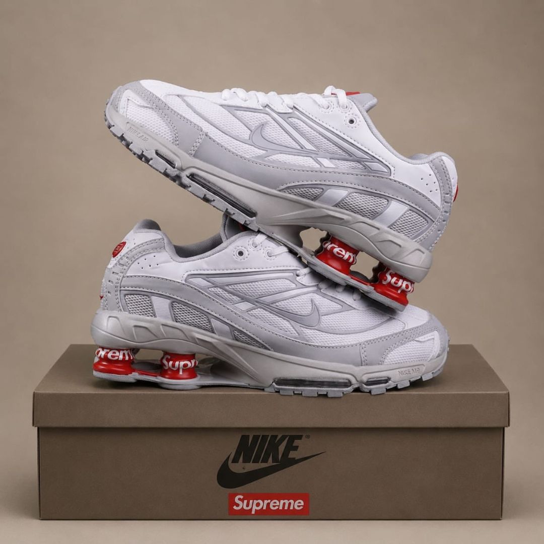 Nike SHOX x Supreme