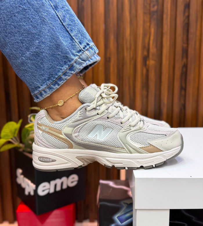 New Balance 530 Beige