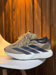 Adidas adizero marrón