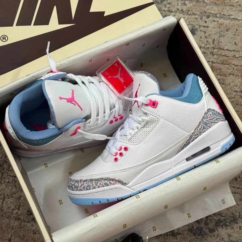 Jordan retro 3 blanco x azul