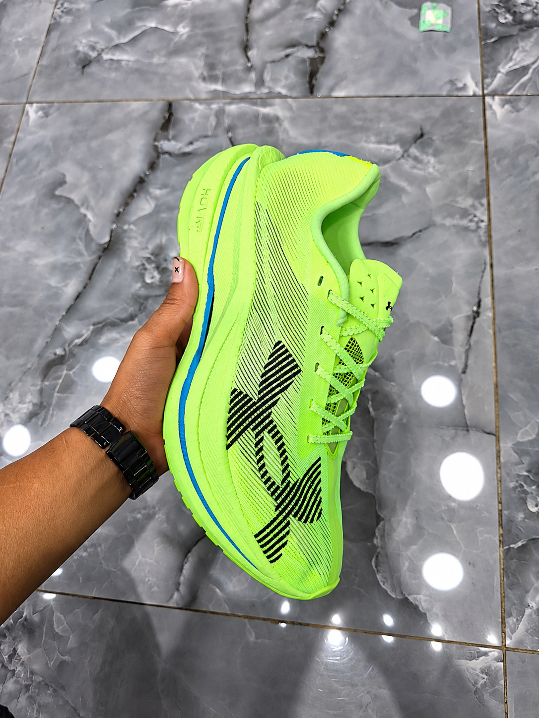 Under Armour Velociti Elite 3 Verde Neón