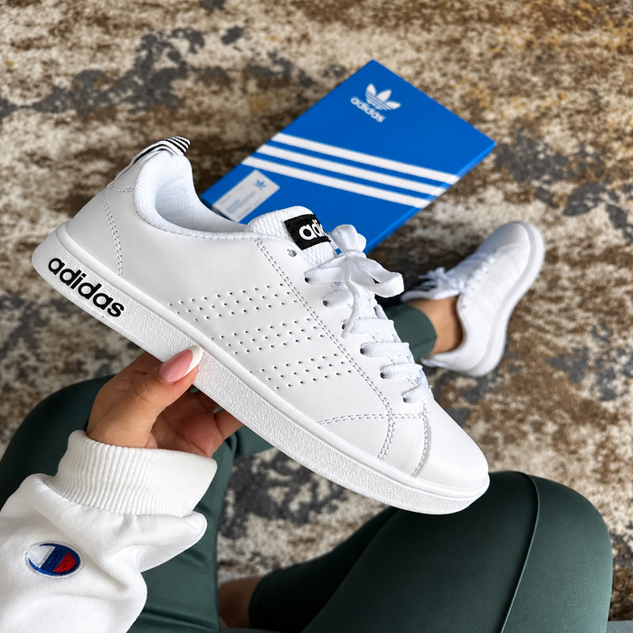 Adidas Neo blanca UNISEX